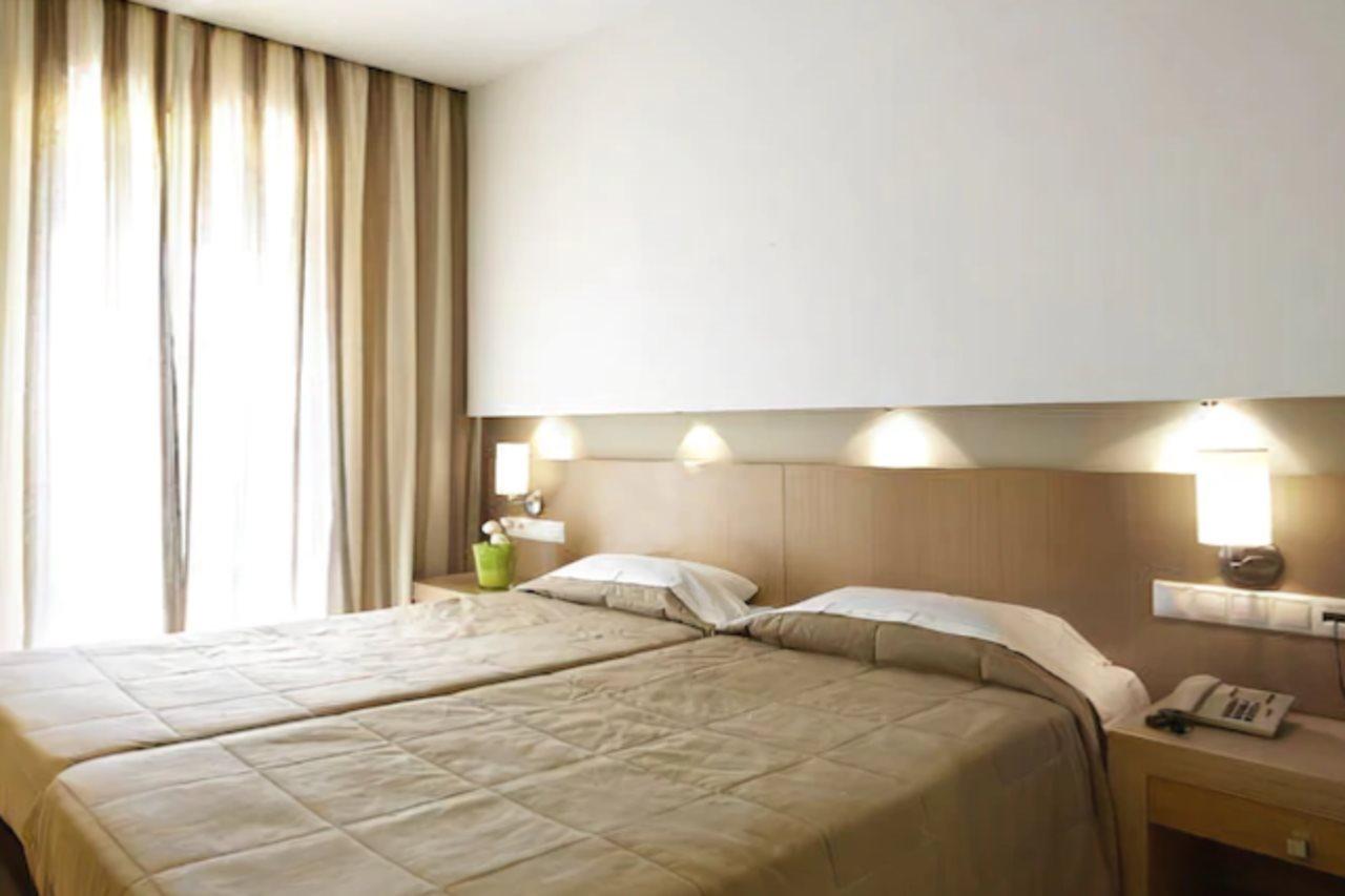 Astoria Hotel Troulos Eksteriør bilde